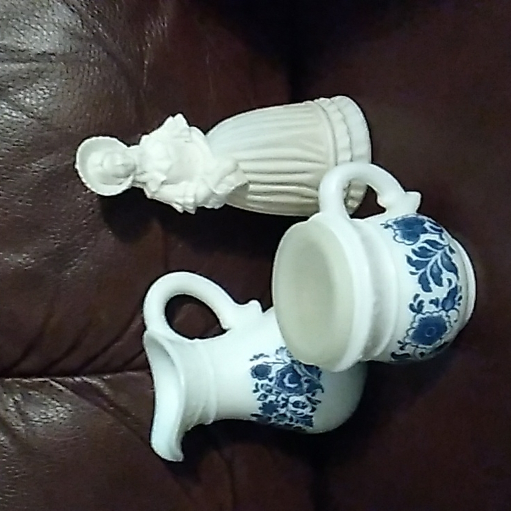 Vintage Avon Milk Glass Pitcher, Mug w/lid & Perfume Bottle (Set of 3)